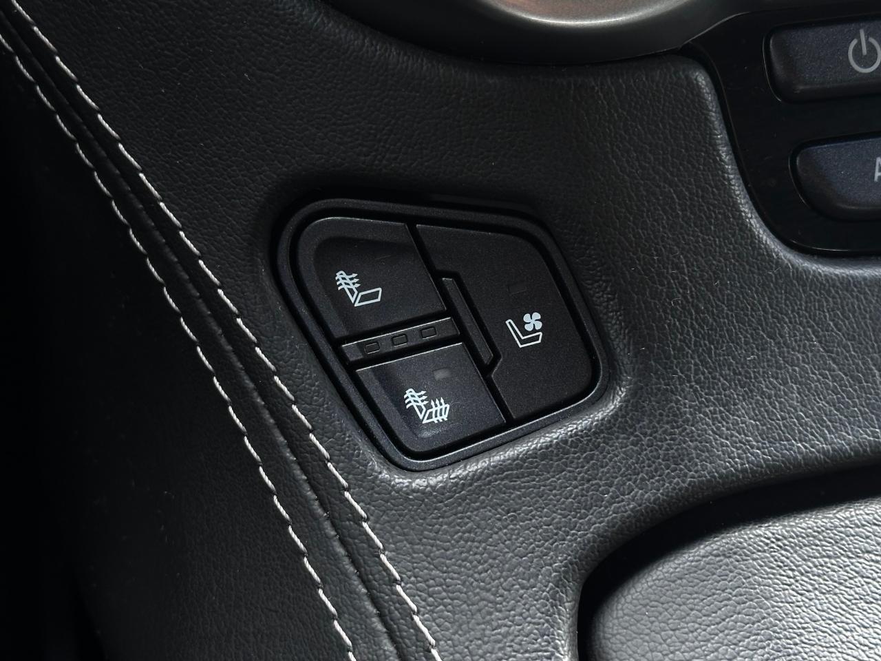 Chevrolet Tahoe 4WD 4dr Premier 2019