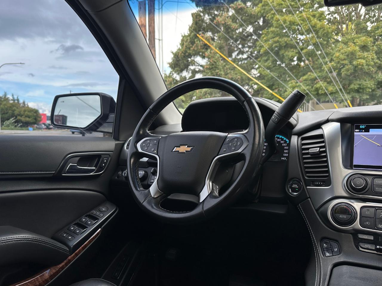 Chevrolet Tahoe 4WD 4dr Premier 2019