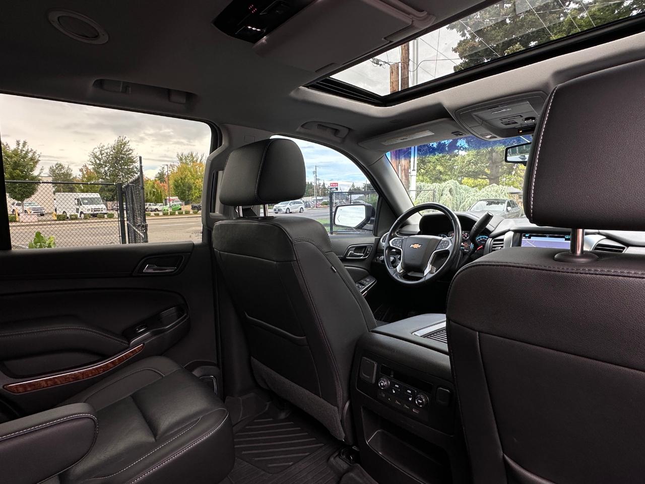 Chevrolet Tahoe 4WD 4dr Premier 2019