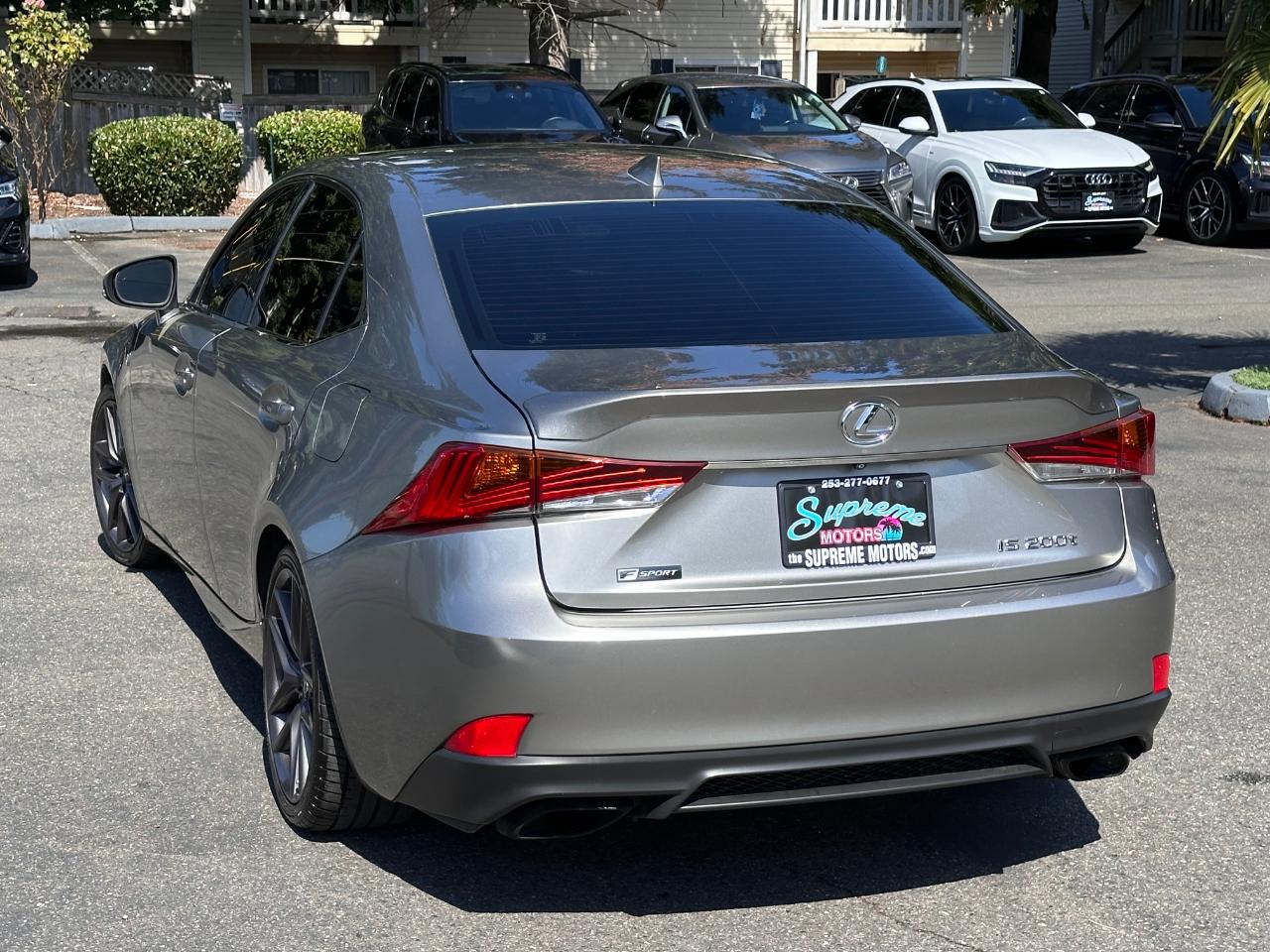 Lexus IS IS Turbo RWD 2017