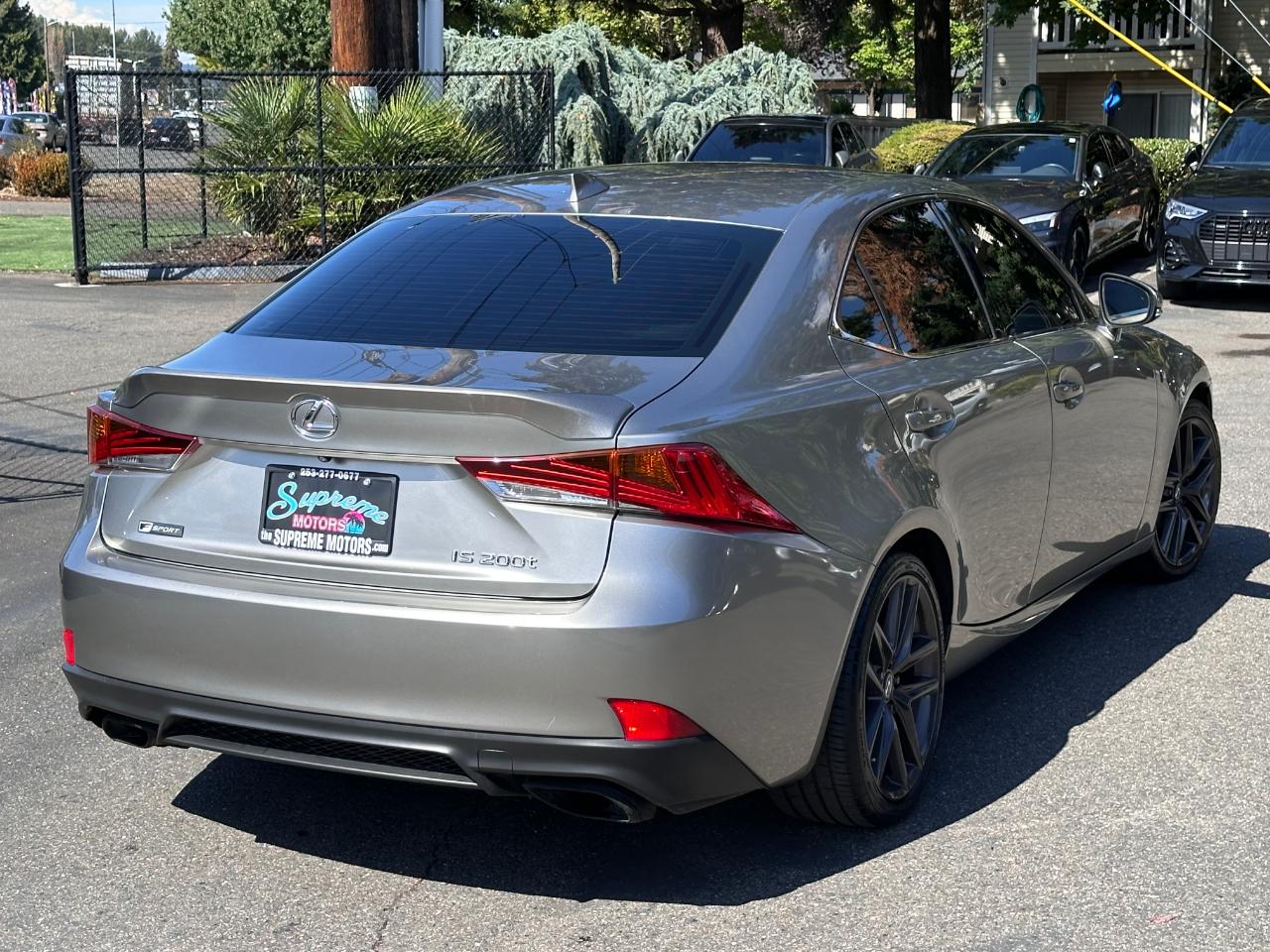 Lexus IS IS Turbo RWD 2017