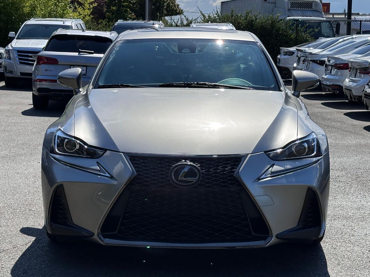 Lexus IS IS Turbo RWD 2017