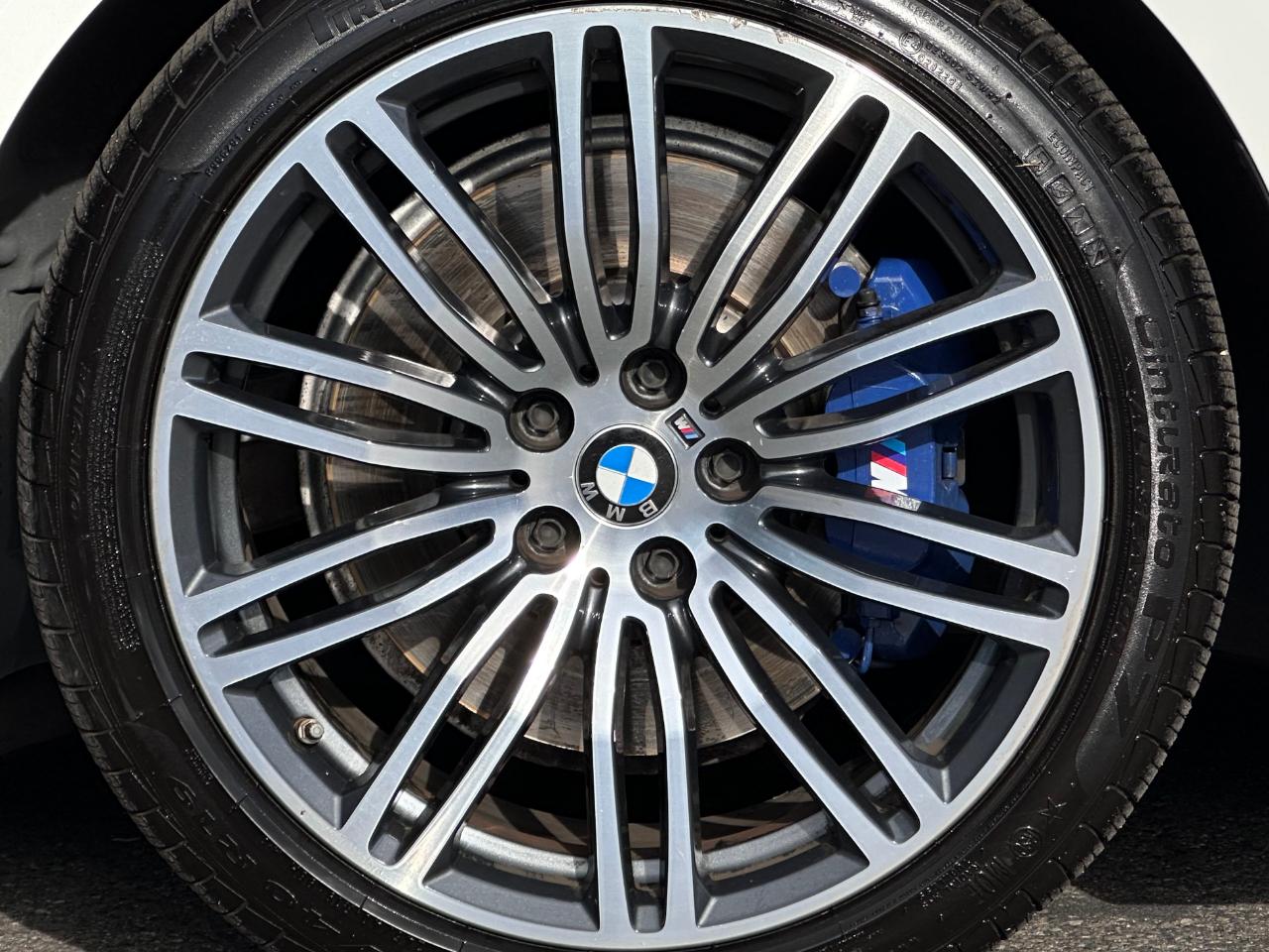 BMW 5 Series 540i Sedan 2019