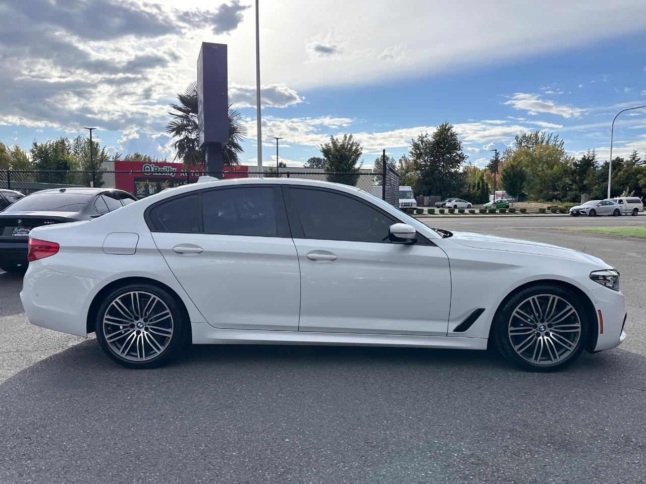 BMW 5 Series 540i Sedan 2019