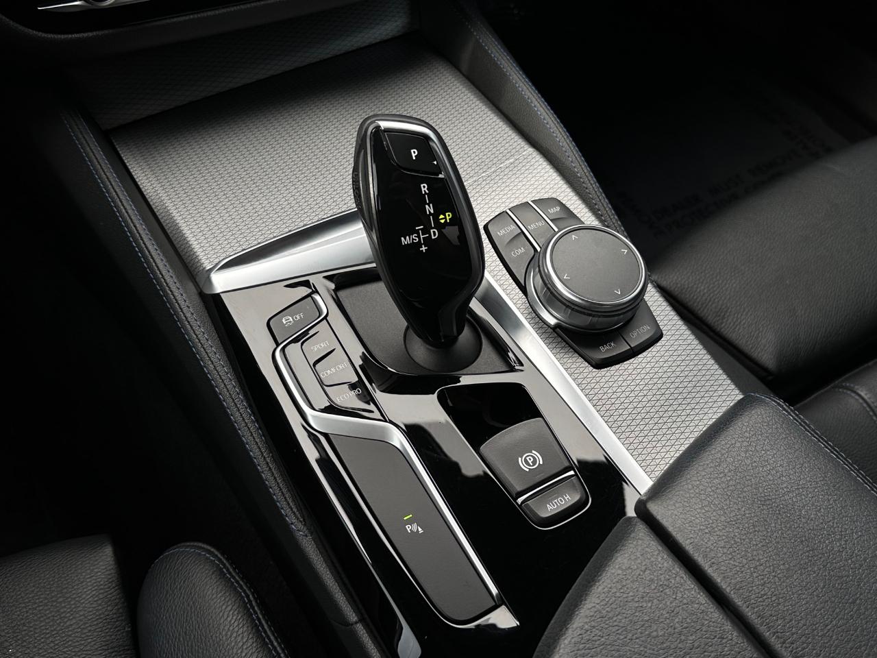 BMW 5 Series 540i Sedan 2019