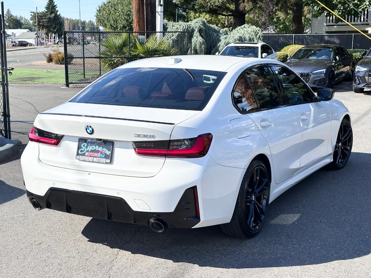 BMW 3 Series 330i Sedan 2024