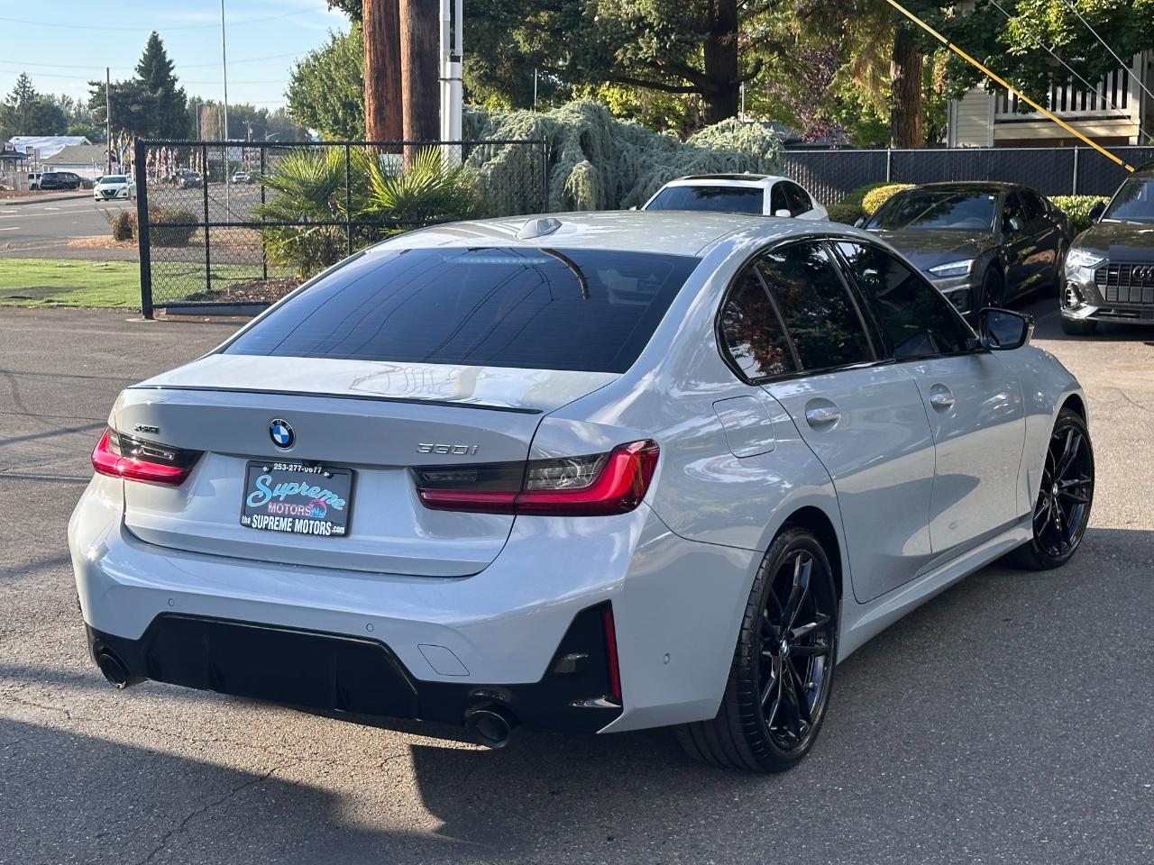 BMW 3 Series 330i xDrive Sedan 2023