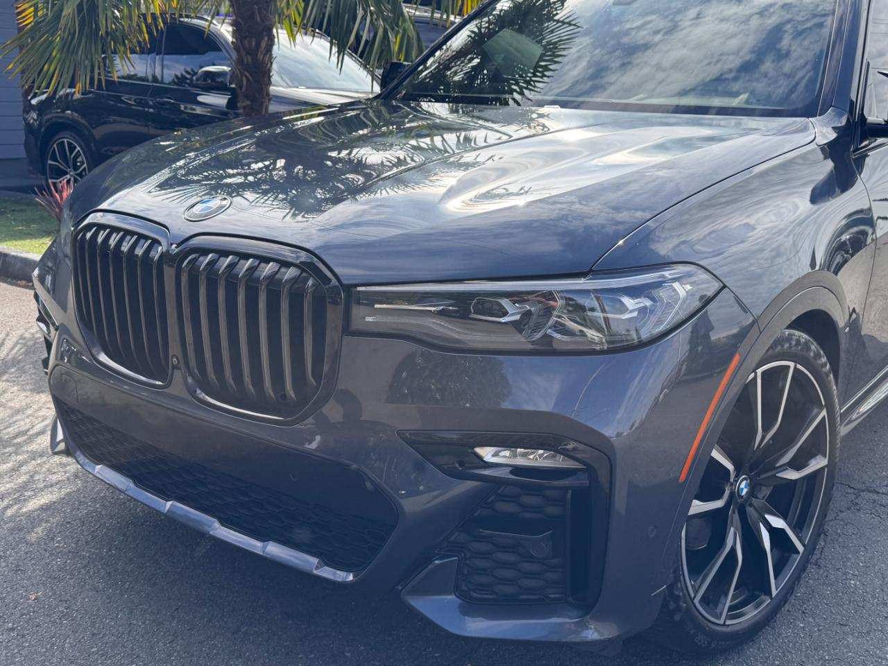 BMW X7 xDrive40i Sports Activity Vehicle 2022
