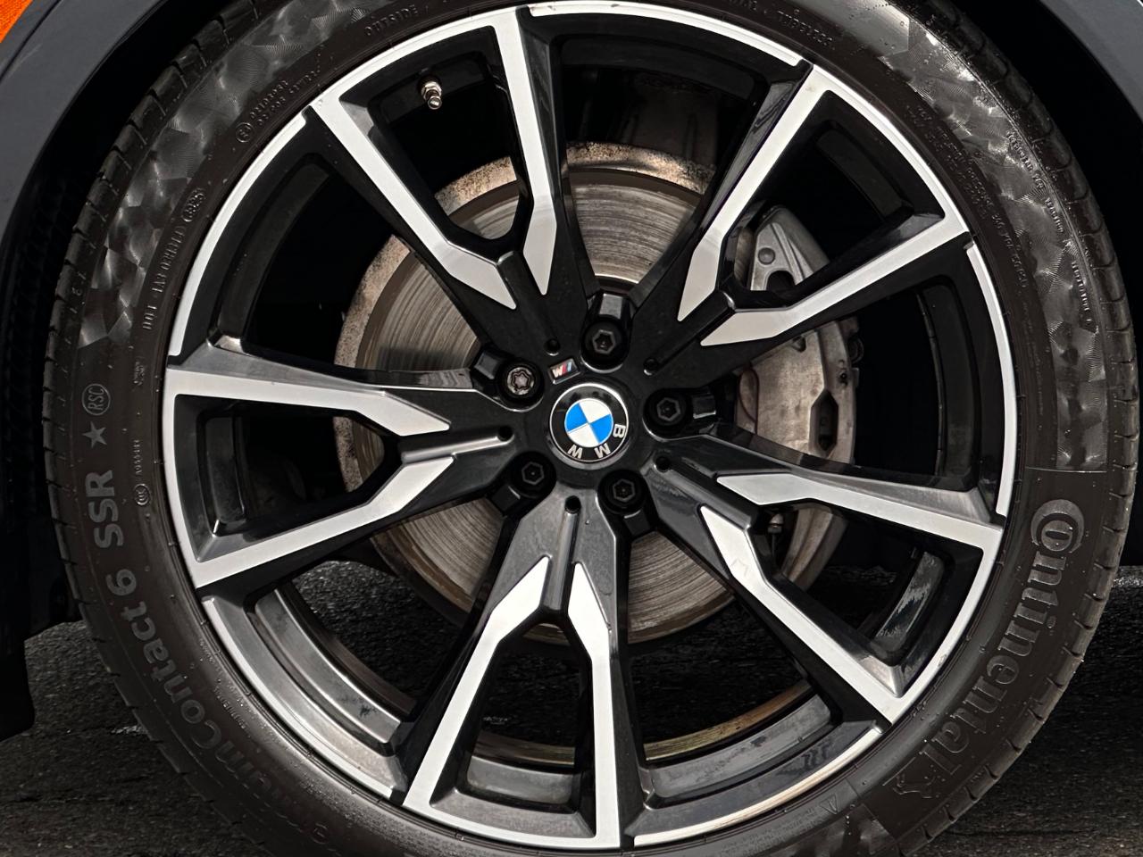 BMW X7  2022
