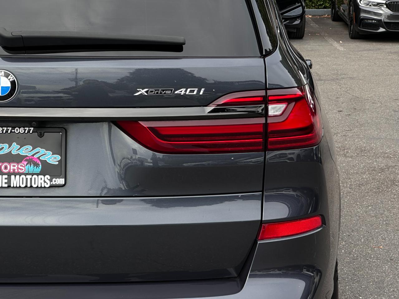 BMW X7  2022
