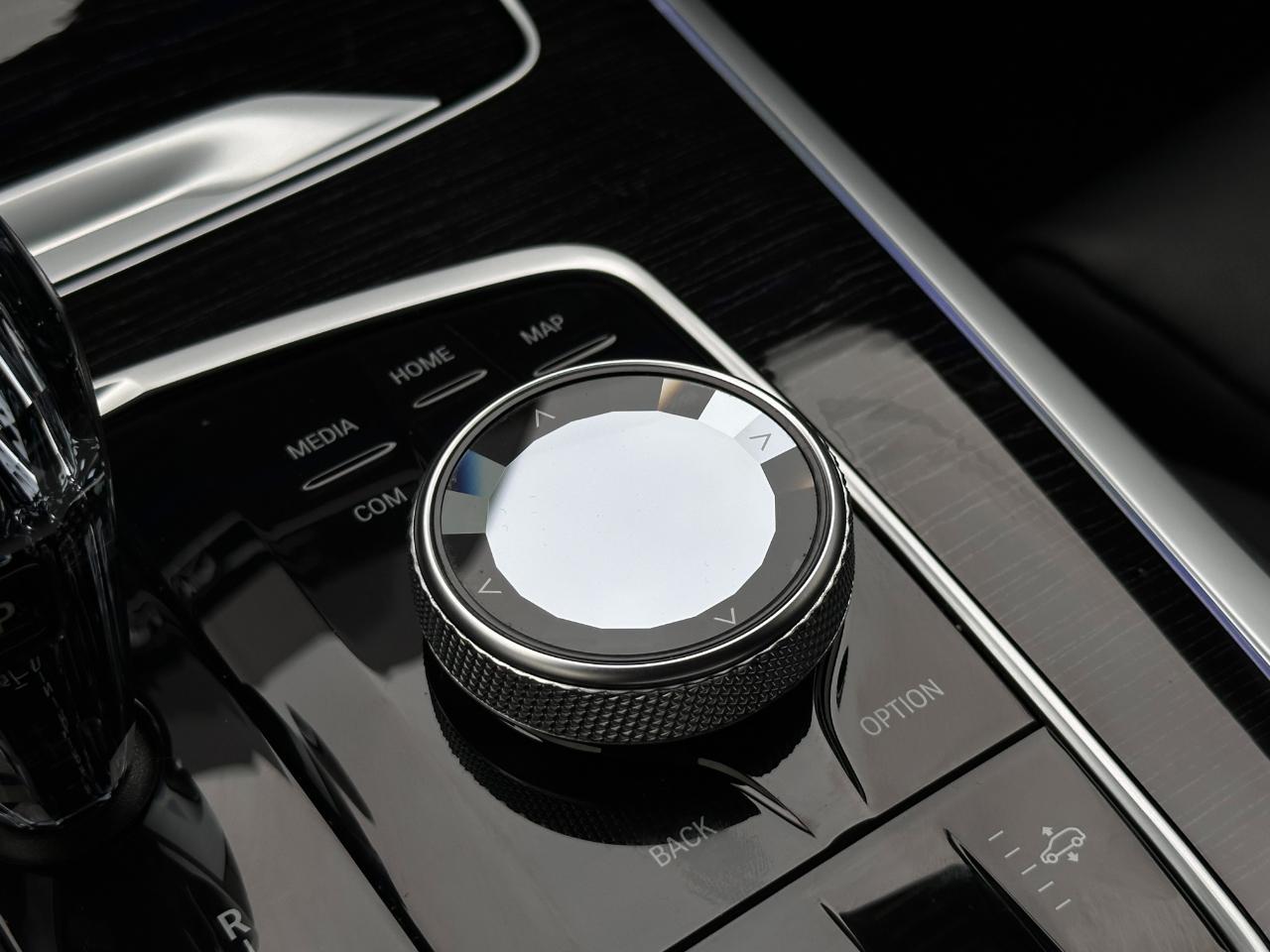BMW X7  2022