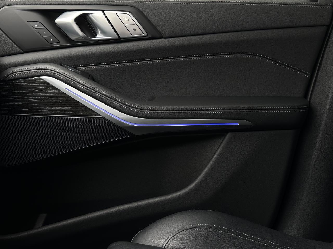 BMW X7  2022