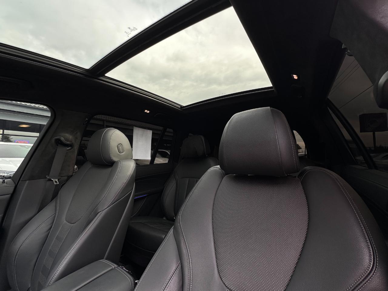 BMW X7  2022