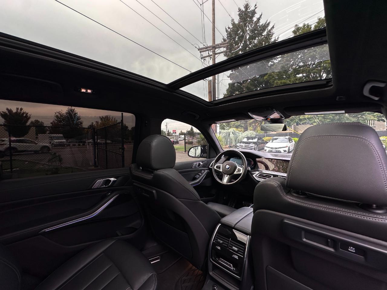 BMW X7  2022