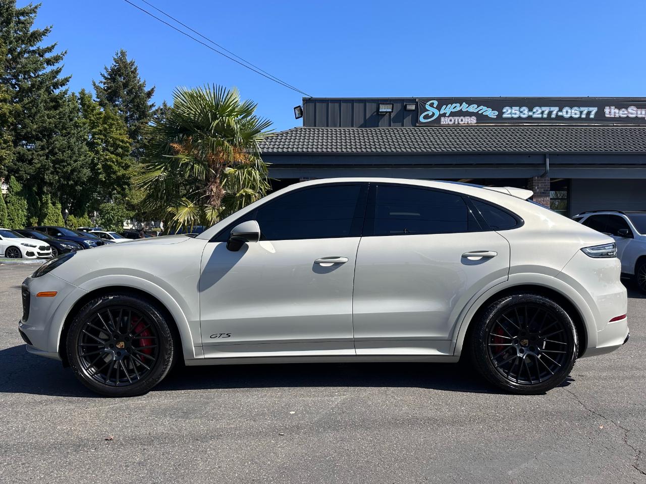 Porsche Cayenne GTS Coupe AWD 2021