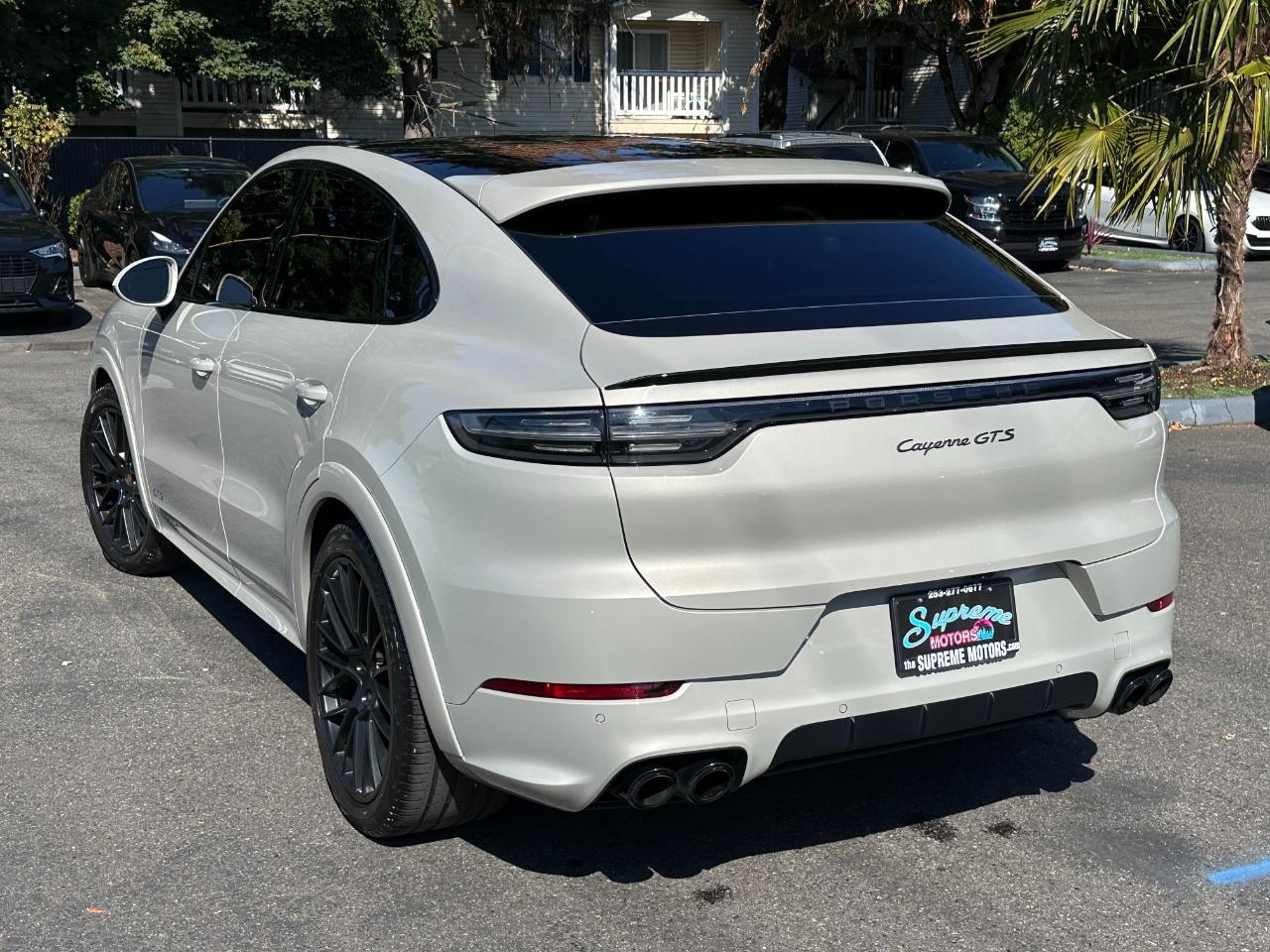 Porsche Cayenne GTS Coupe AWD 2021