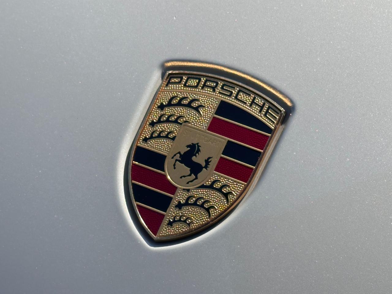 Porsche Cayenne GTS Coupe AWD 2021