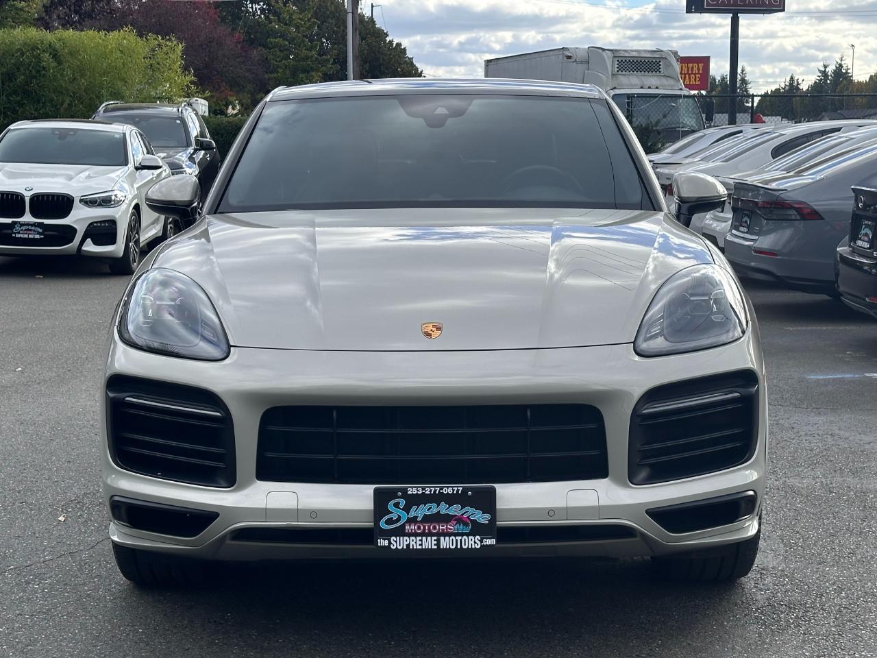Porsche Cayenne GTS Coupe AWD 2021