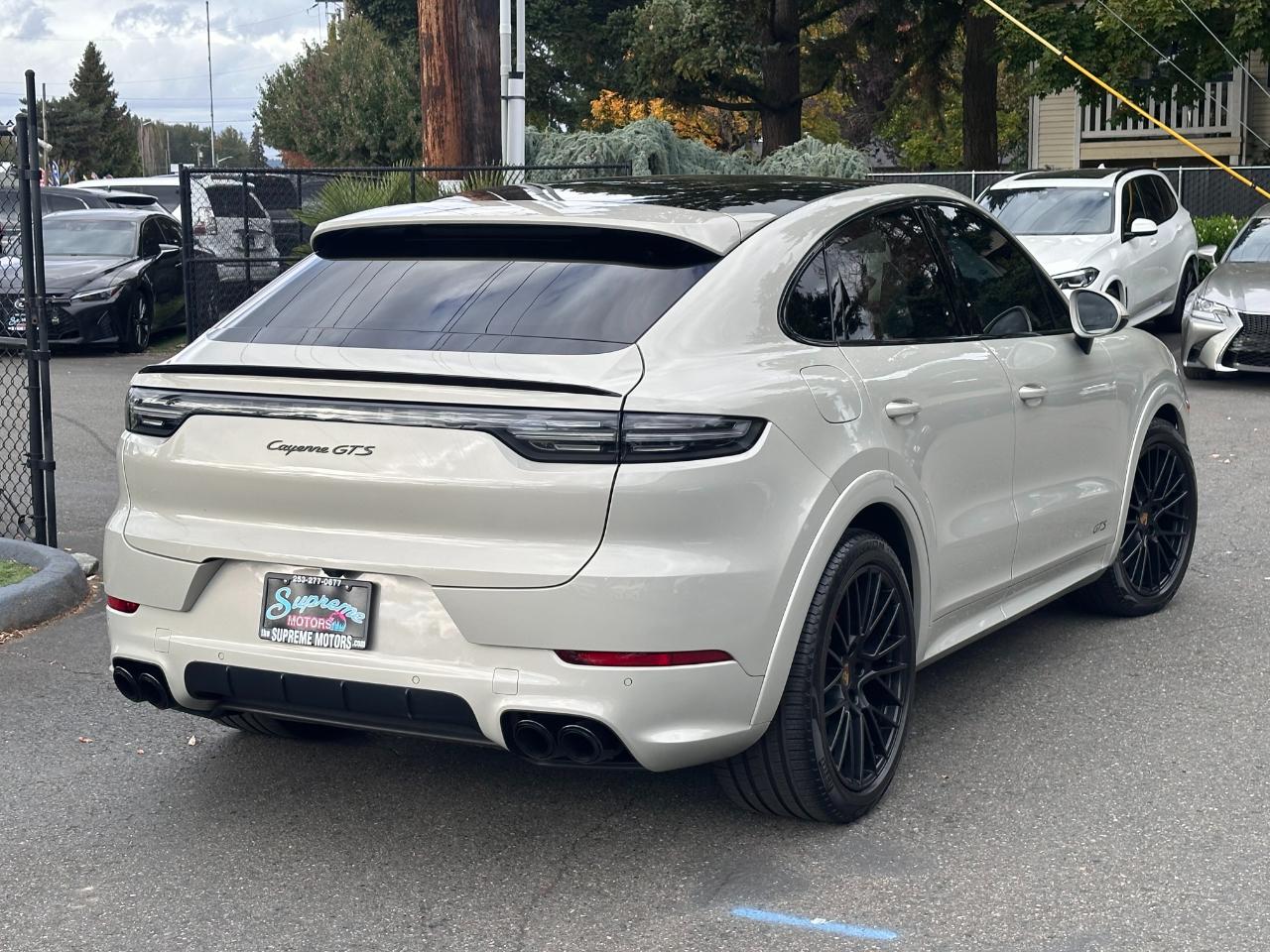 Porsche Cayenne GTS Coupe AWD 2021