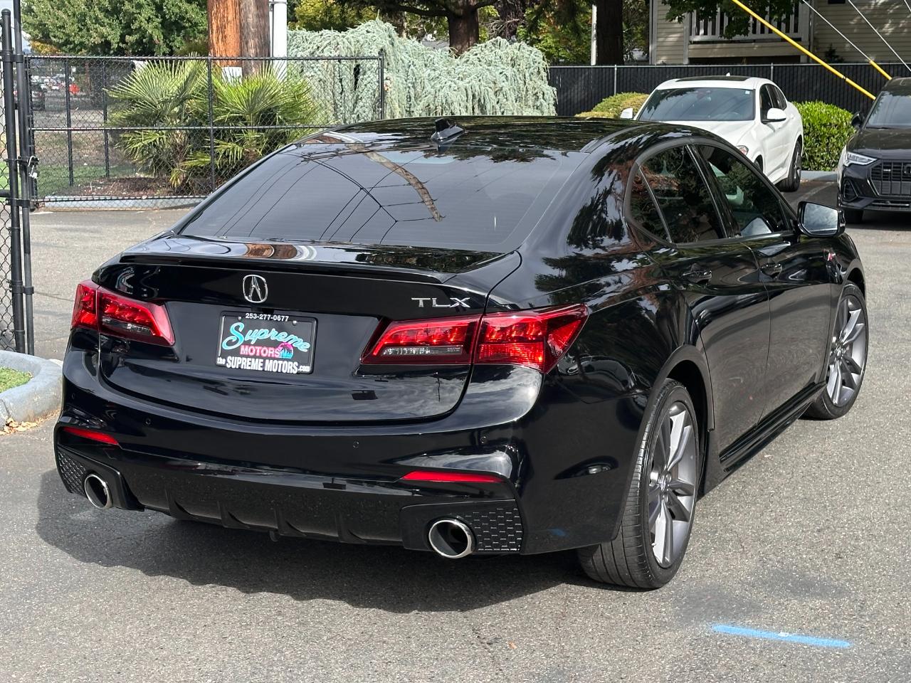 Acura TLX photo 15