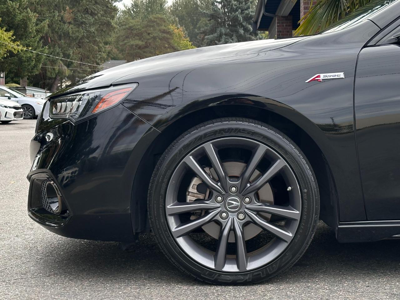 Acura TLX photo 31