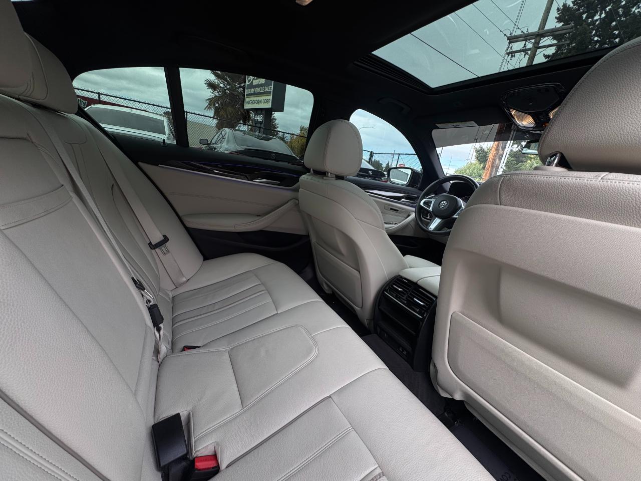 BMW 530i photo 34