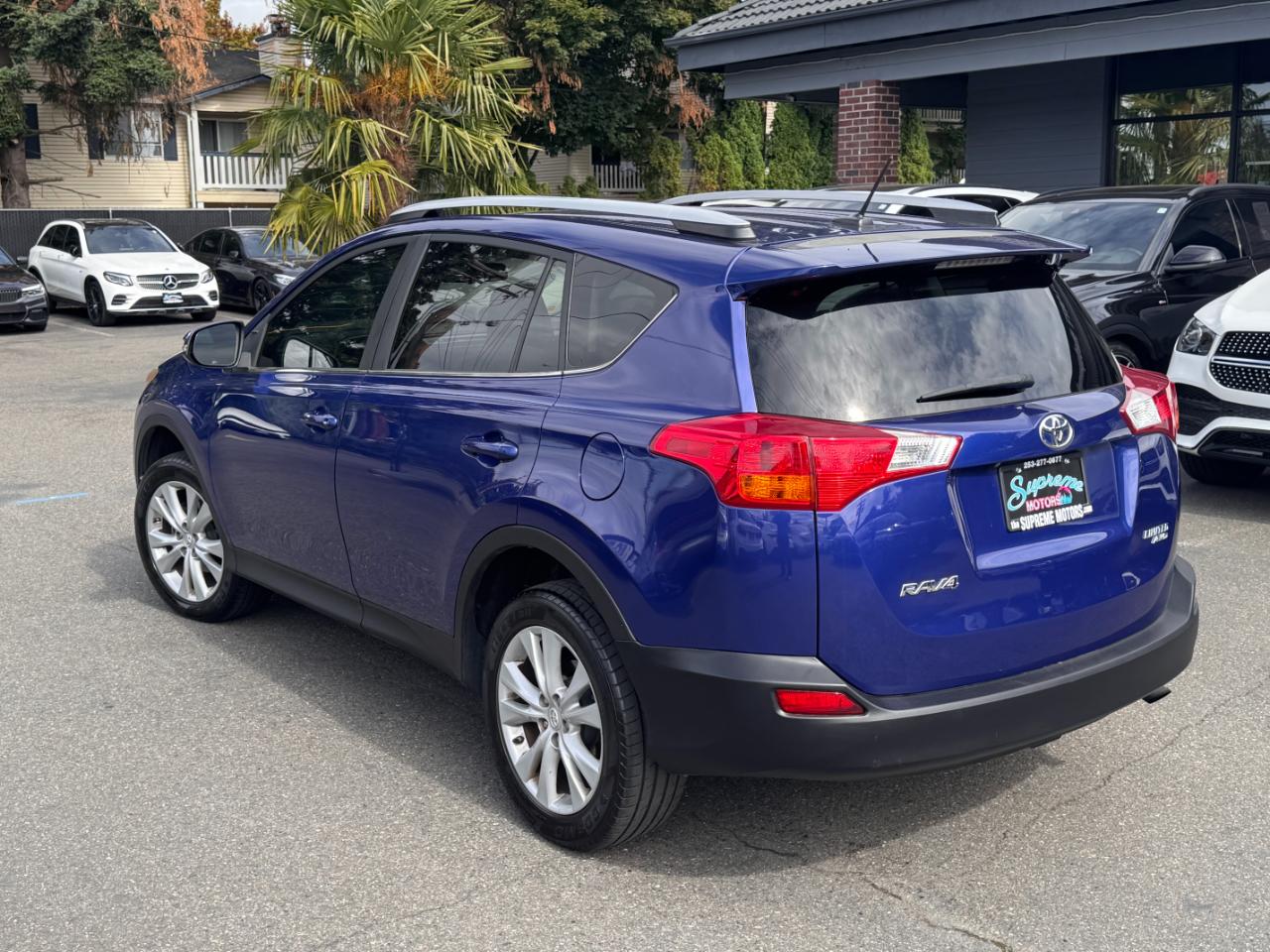 Toyota RAV4 photo 6