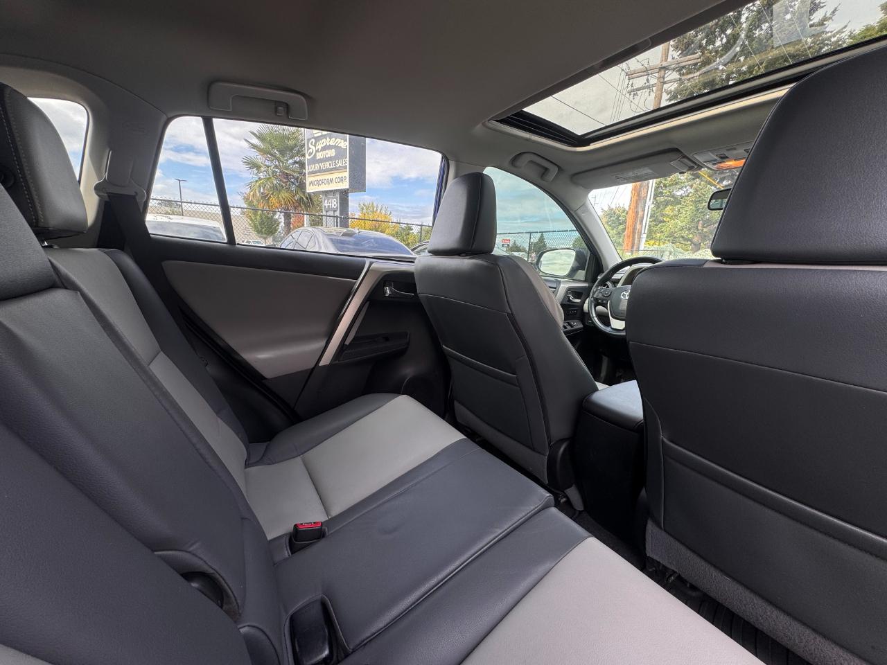 Toyota RAV4 photo 23