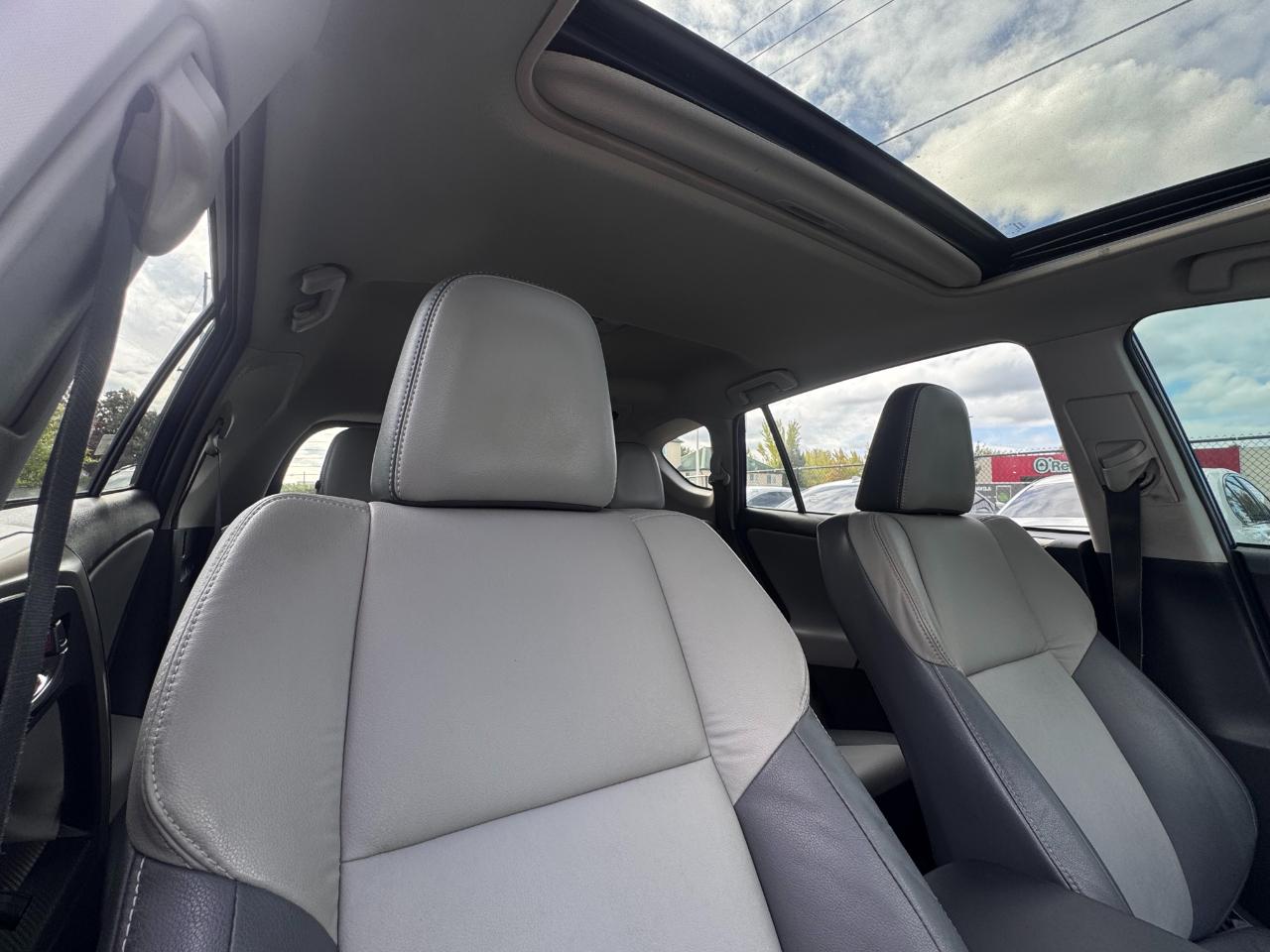 Toyota RAV4 photo 24