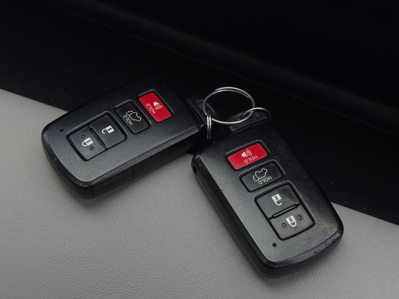 Toyota RAV4 photo 11