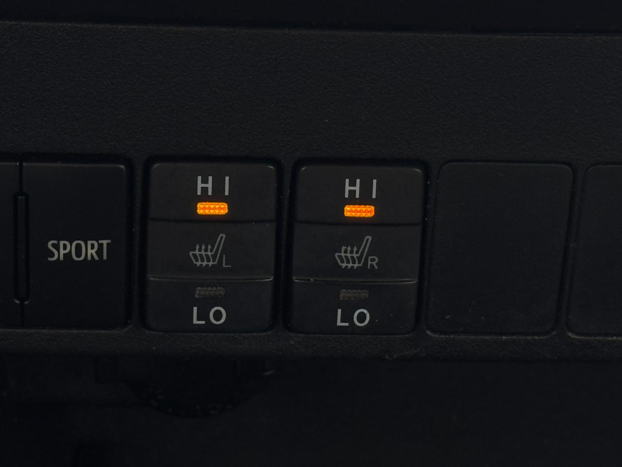 Toyota RAV4 photo 14