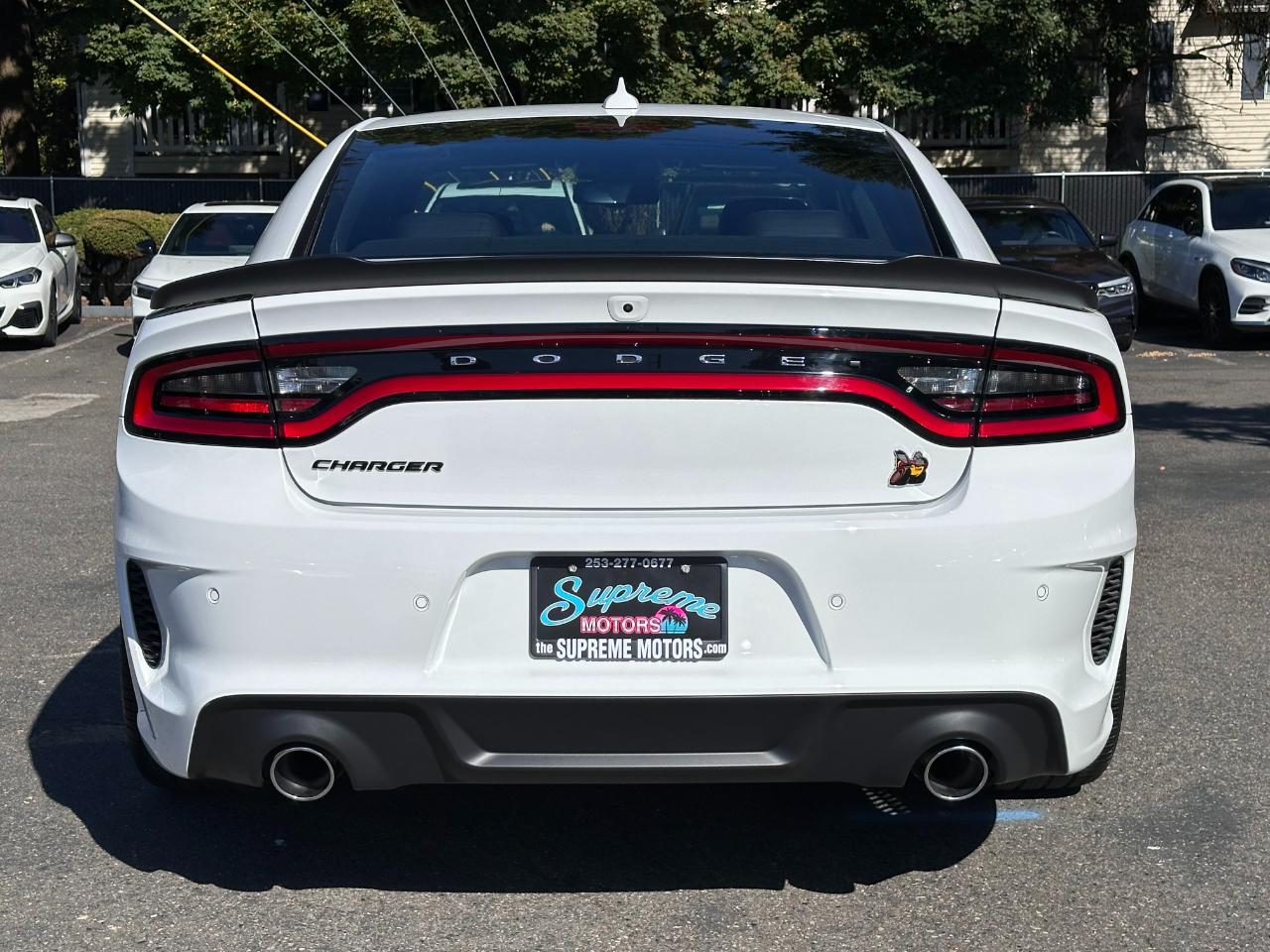 Dodge Charger photo 9