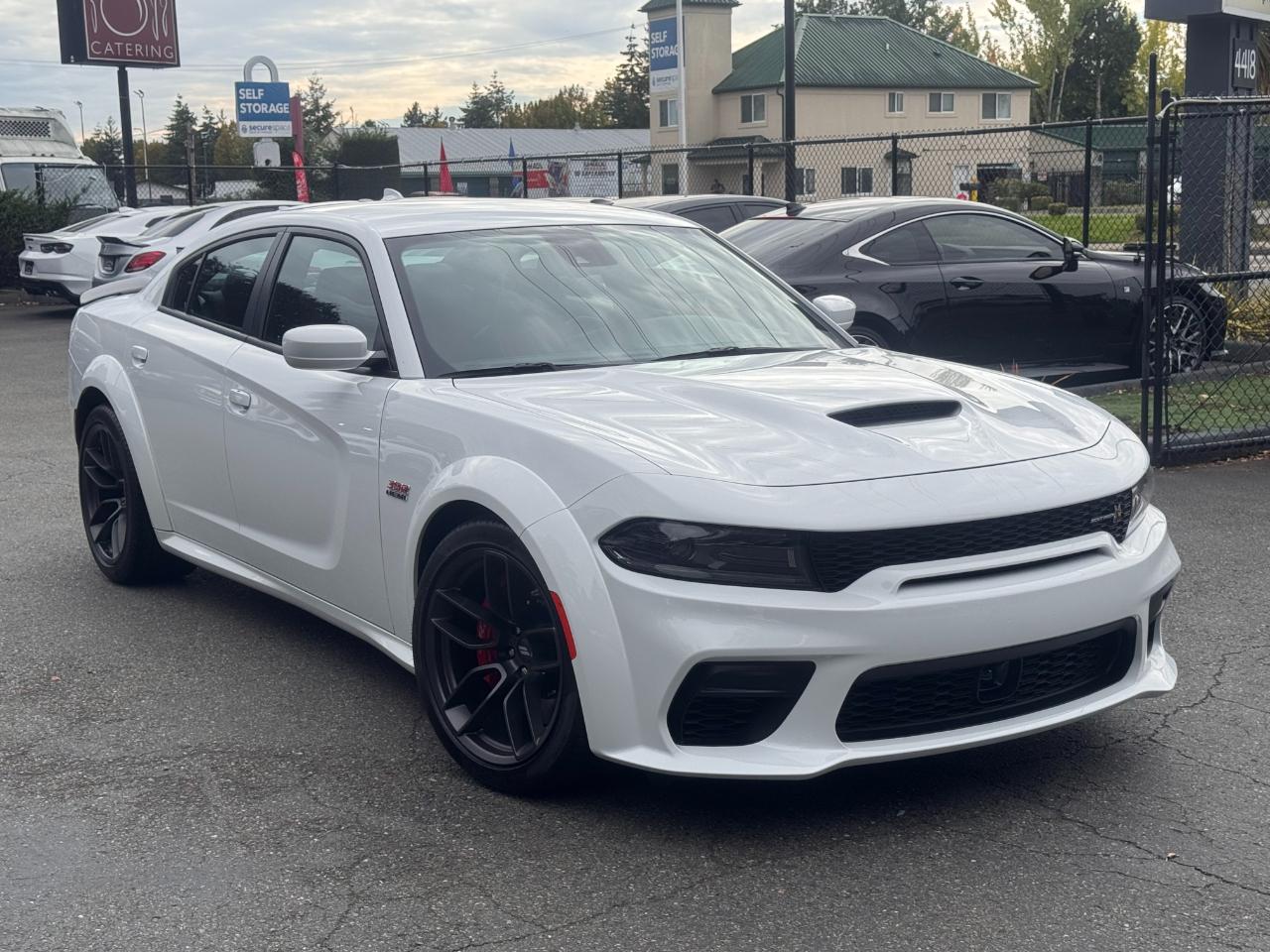 Dodge Charger photo 11