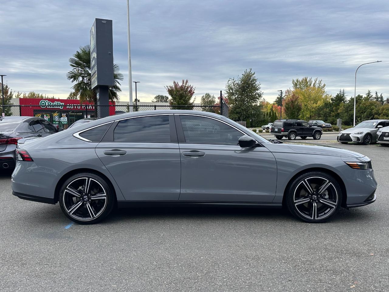Honda Accord photo 9