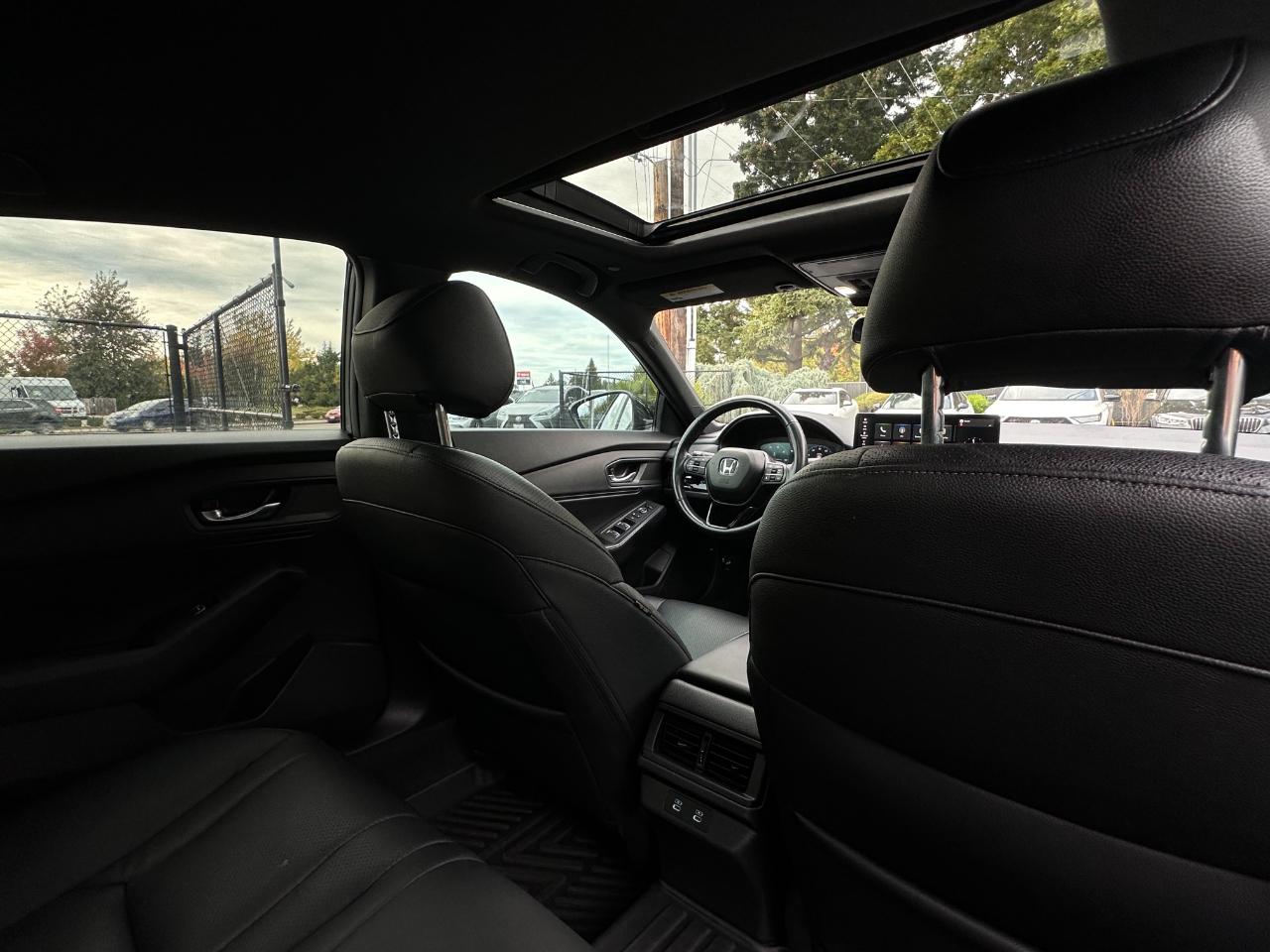 Honda Accord photo 26