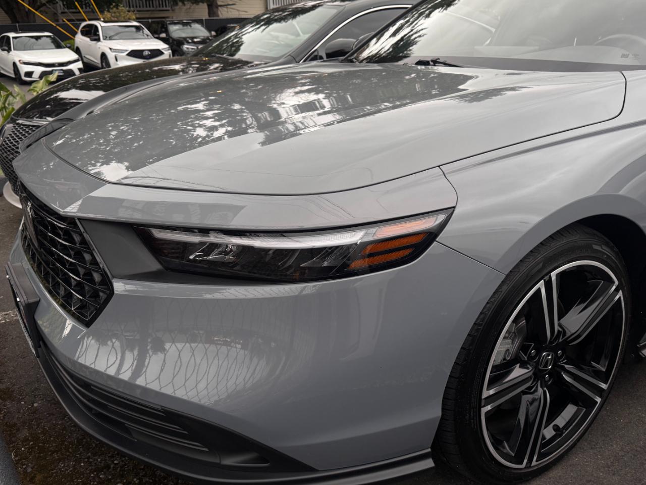 Honda Accord photo 18