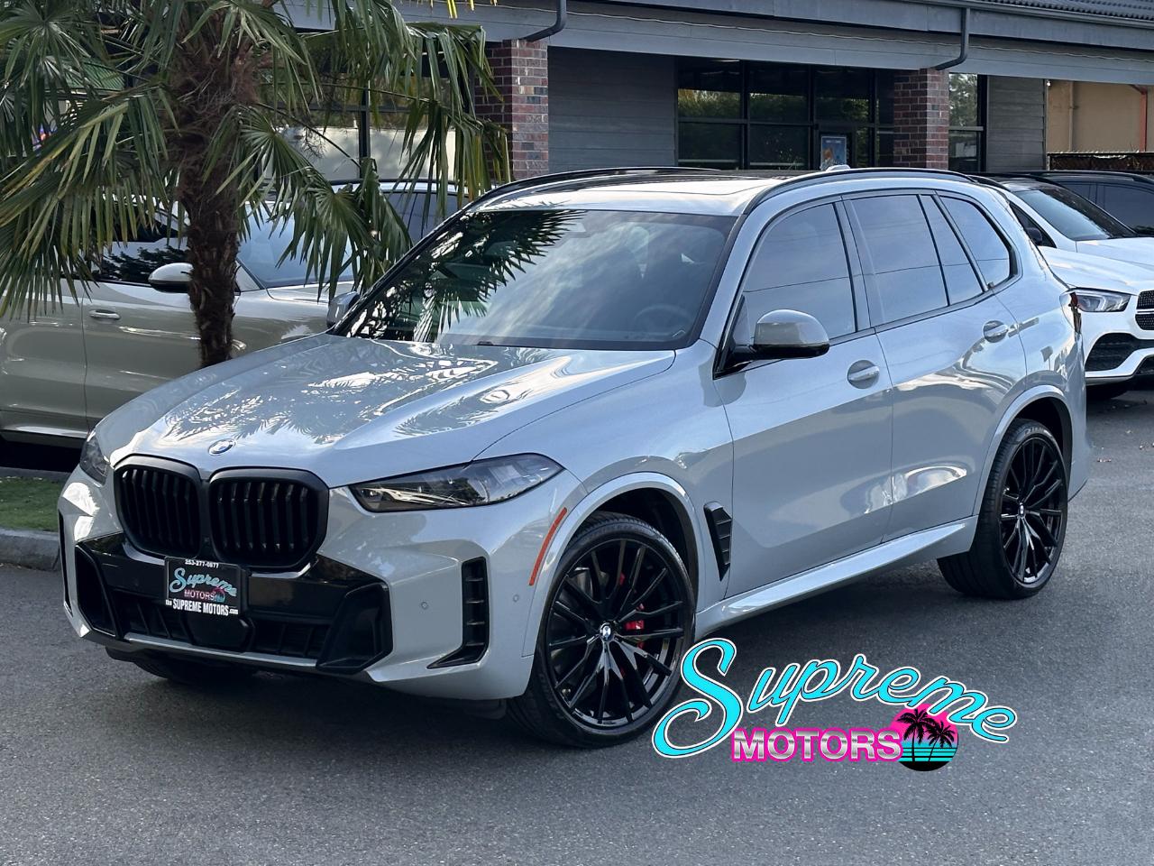 BMW X5 xDrive40i Sports Activity Vehicle 2025