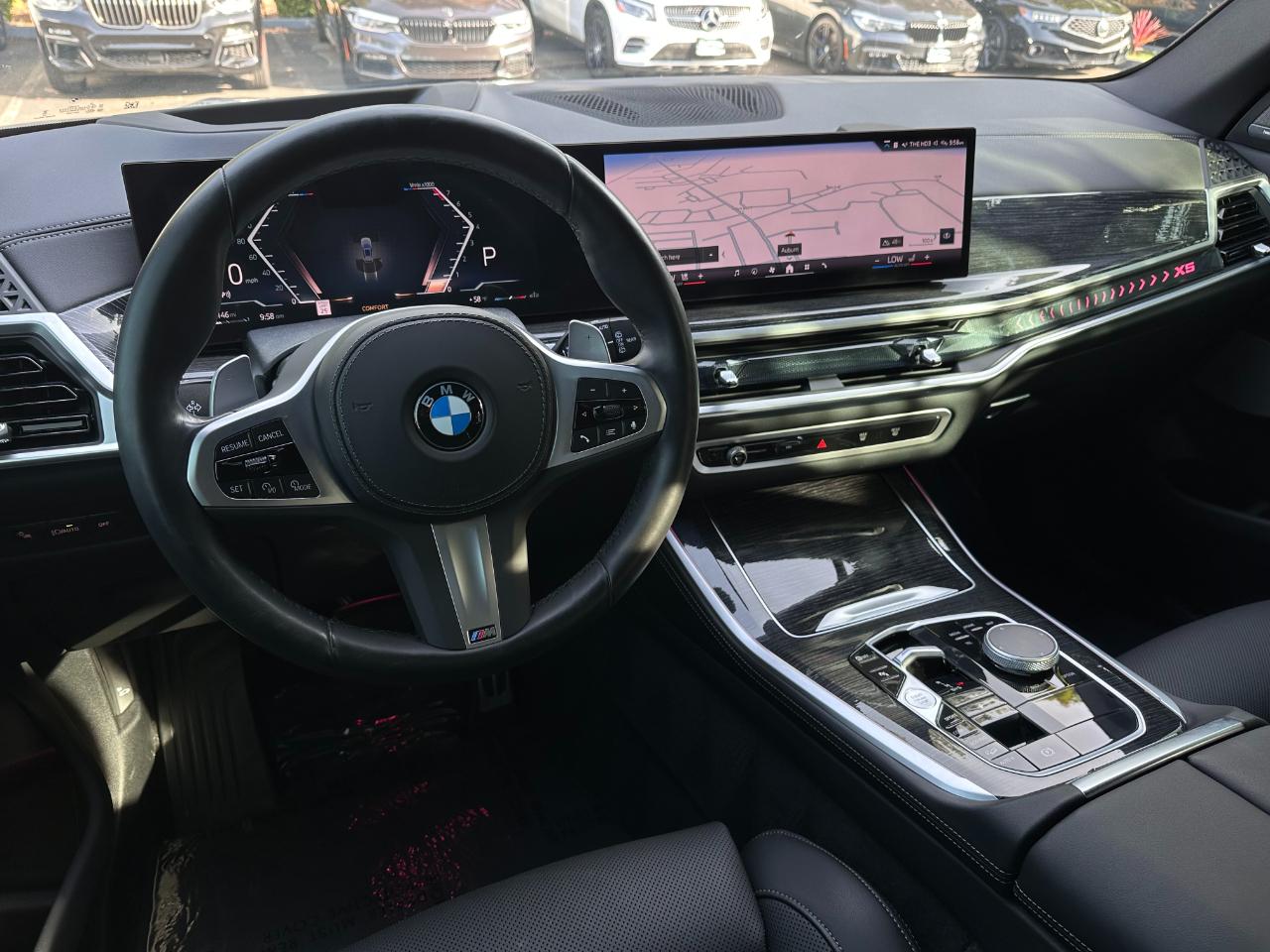 BMW X5 xDrive40i Sports Activity Vehicle 2025