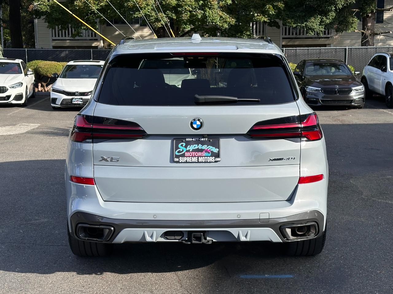 BMW X5 xDrive40i Sports Activity Vehicle 2025