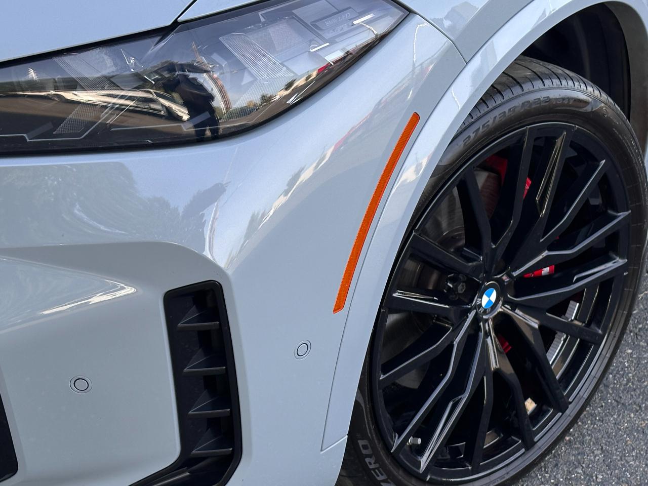 BMW X5 xDrive40i Sports Activity Vehicle 2025