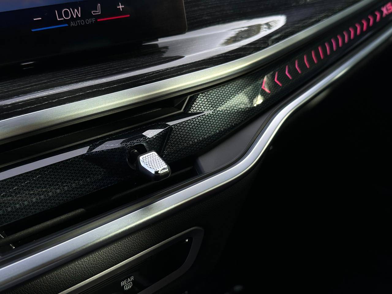 BMW X5 xDrive40i Sports Activity Vehicle 2025