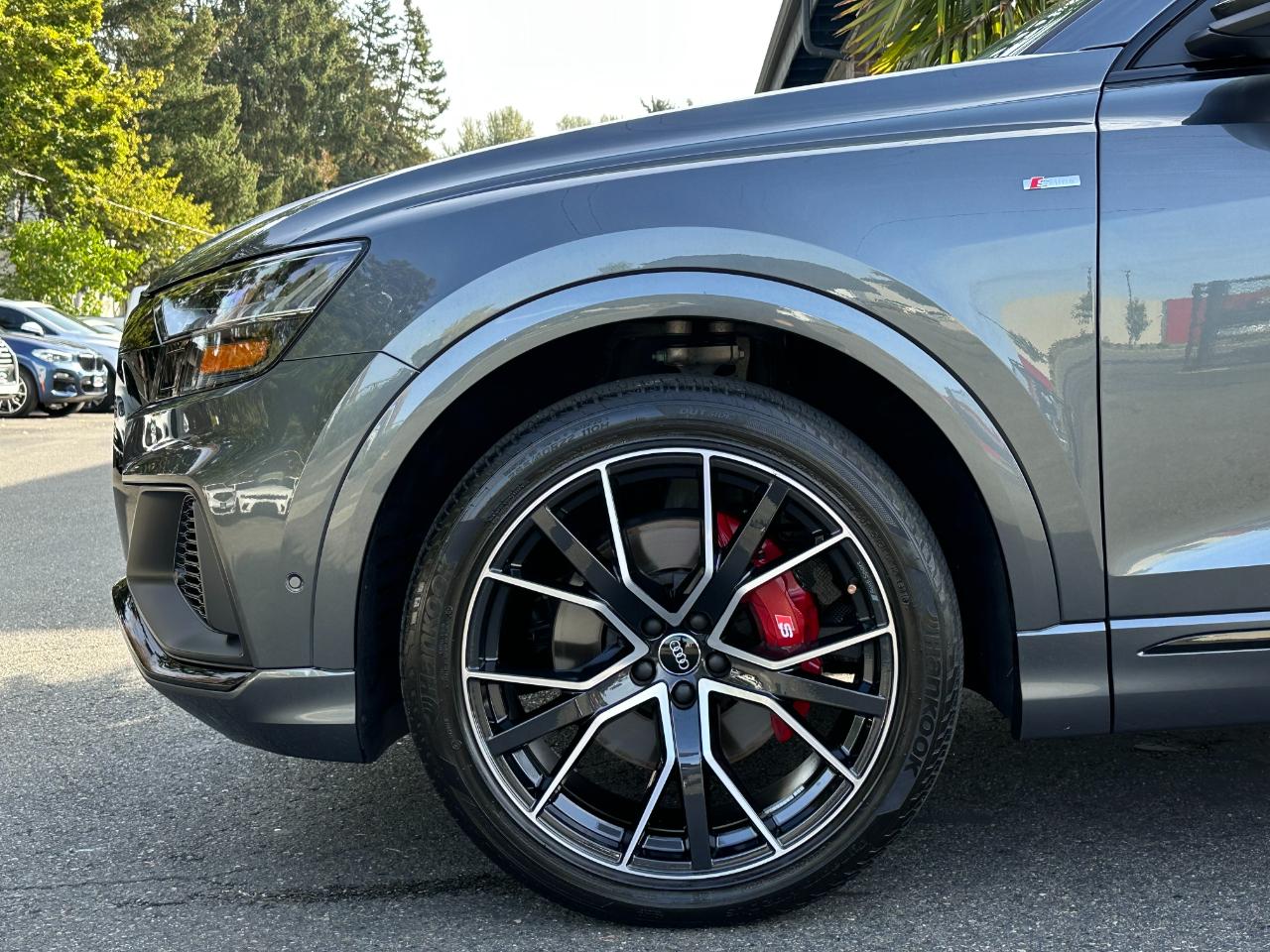 Audi Q8  2019