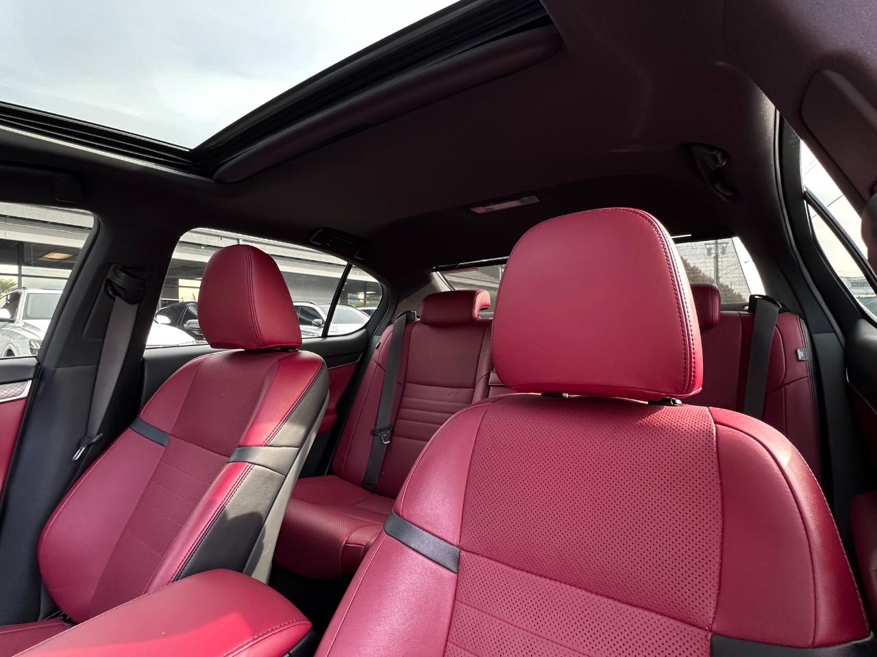 Lexus GS photo 4