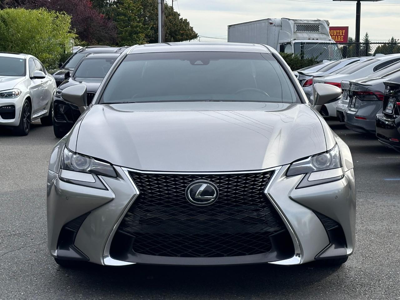 Lexus GS photo 40