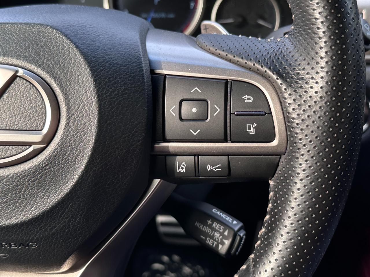 Lexus GS photo 33