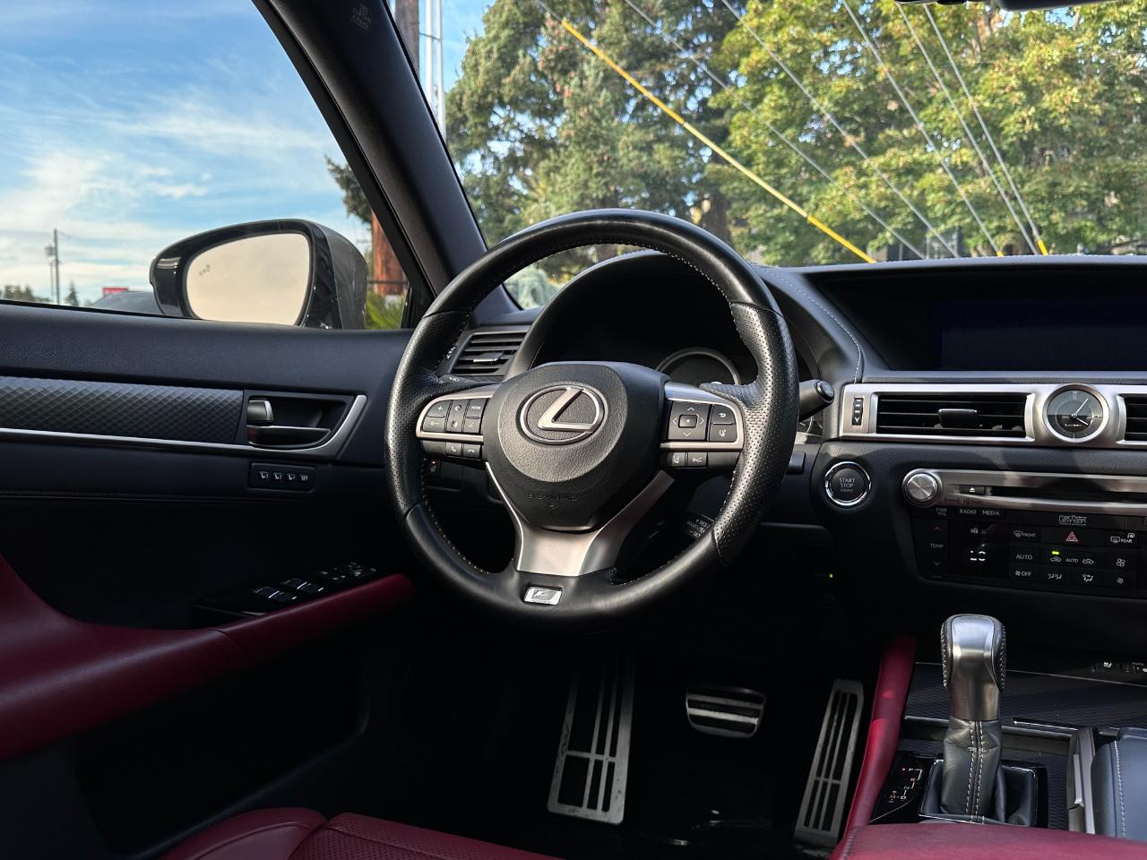 Lexus GS photo 12