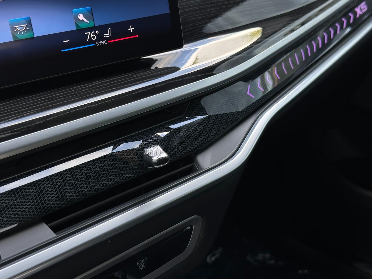 BMW X5 photo 23