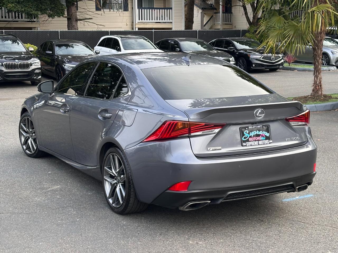 Lexus IS photo 6