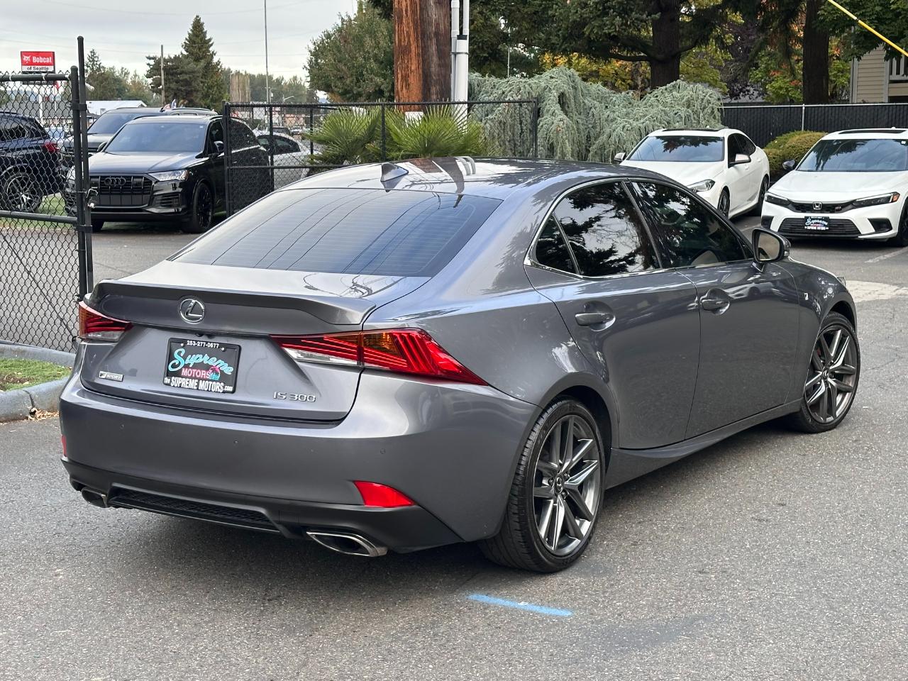 Lexus IS photo 23