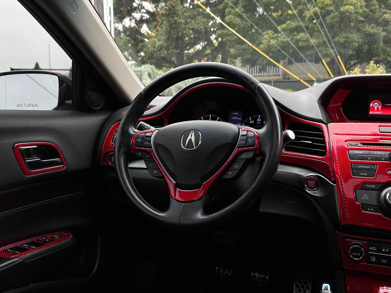 Acura ILX 4dr Sdn 2.4L Premium Pkg 2013